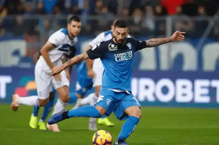 Does Nov.cn have VAR