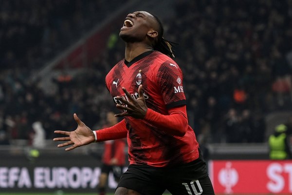 Italian media summarizes Milan transfer trends: interested in DV9, signing Rovila was rejected & Bayern did not offer Leo