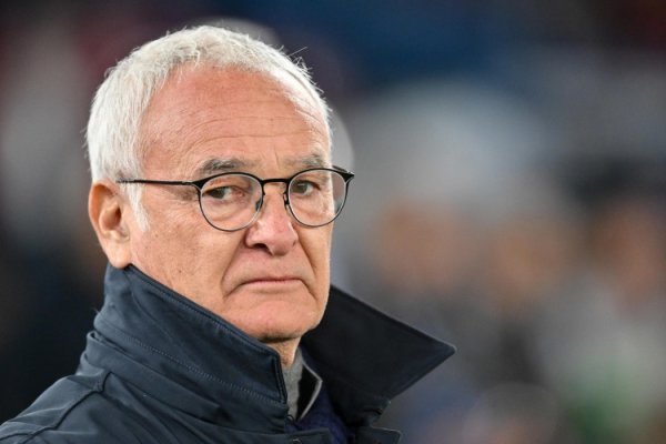 Dimazio: Italian Football Association s first choice to hire Ranieri, he feels honored but tends to stay in Rome