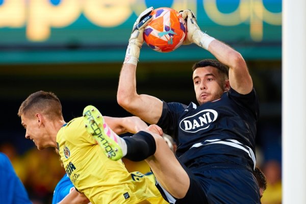 World Sports: Barcelona is expected to complete the trade between Joan Garcia this week, and he will become the main goalkeeper