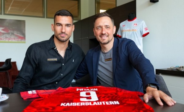 Official: Kaiserslautern signs Berlin joint center Pultakin. It is reported that the transfer fee is 1 million euros