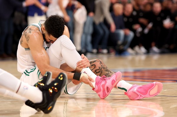 Achilles tendon tear recovery period 😒! Tatum updated social media: It s been 45 days since it was injured. This is simply nonsense