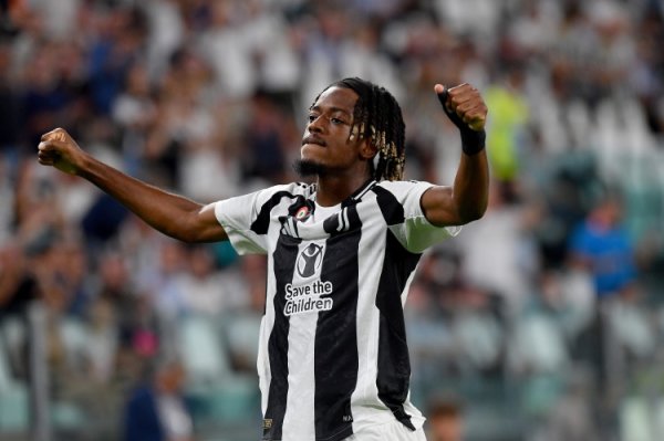 Reporter: Bremen s quotation of 8 million euros Mbangula was rejected, Juventus asked for 15 million euros