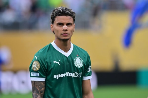 Romano: Rome s official offer of 27 million + 3 million Rios, with the decision in Palmeras