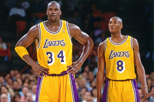 O Neal: My relationship with Kobe s mother is very good& We often chat. I understand the pain she has experienced