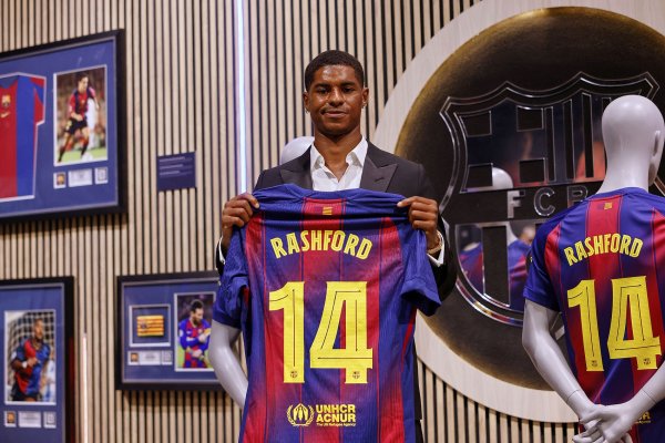 Barcelona s official website talks about Rashford s fate with the team: He has worked with many former Barcelona players and coaches