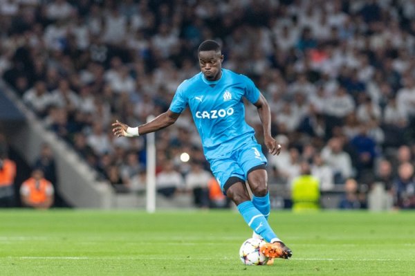 Reporter: Bailey was recommended to Cagliari and Cremona, and an annual salary of 1 million euros is a barrier to signing