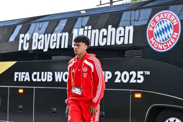 Romano: Bayern defender Aznu received Everton s medical examination, transfer fee of 9 million + 3 million euros