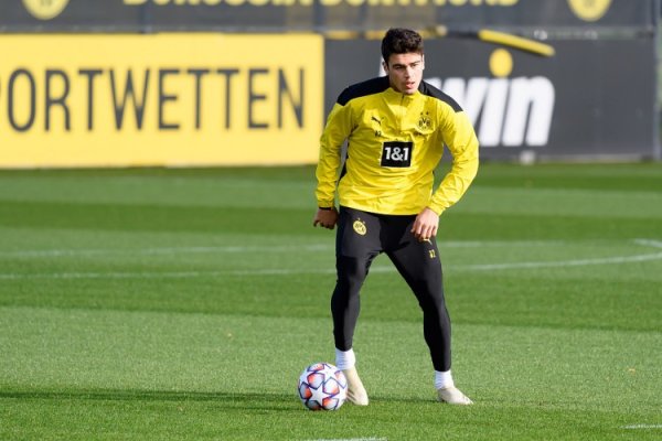 Romano: Parma pushes Reina s transfer, close to reaching an agreement with Dortmund