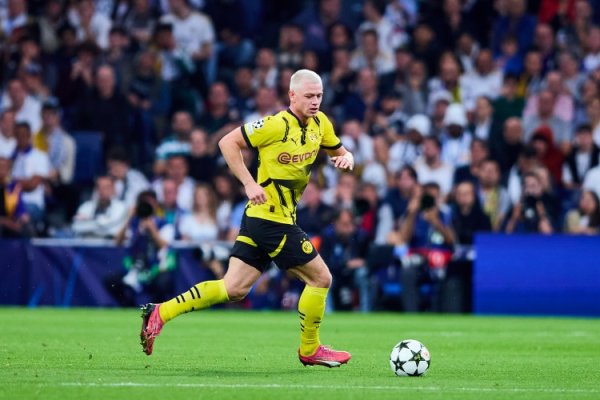 Desky Sky: Dortmund fullback Lyerson may miss the first round of the Bundesliga due to injury