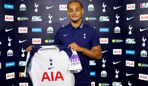 Frank: Simmons showed his ability to score goals and assists in both the No. 10 position and the left winger position