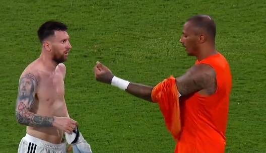 Curacao goalkeeper: I didn t expect to change to Messi s jersey. Someone did bid but this jersey is priceless