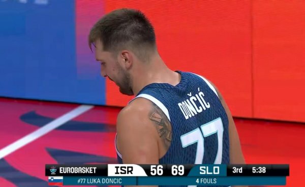 Turning point? Doncic made the fourth foul by Avdia after an offensive foul. Doncic insists on going out