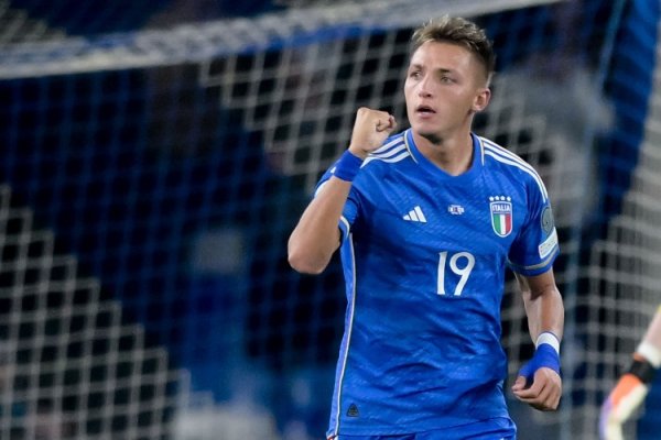 Since 2008, Retge is the first Italian player to assist with a hat in a single game