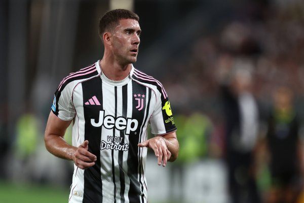 Reporter: Vlahovic will leave the team in the winter window, and Chelsea, Manchester United and Milan are all potential next players