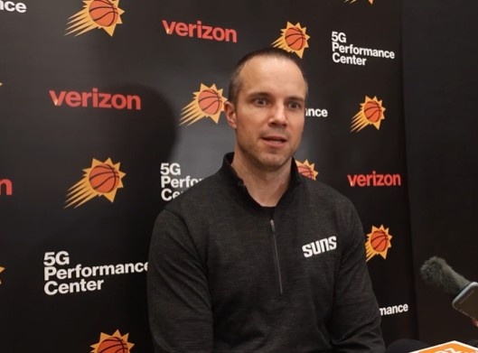 Suns coach talks about making 100 turnovers in past 4 preseason games: Exceeding expectations and winning more possessions is great
