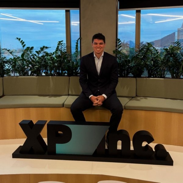 Change career! Italian media: Former Lazio fullback Freitas joined a Brazilian investment institution after retiring at the age of 31