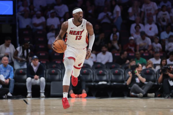 The Heat start against the Magic away from home: Mitchell Jr.& Powell& Wiggins& Jovich& Adebayor