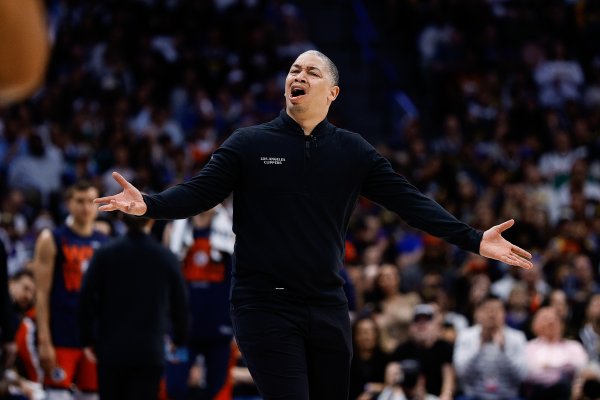 The opening match was ruined! Tyronn Lue: We need to be more defensively aggressive rather than being weak and passive
