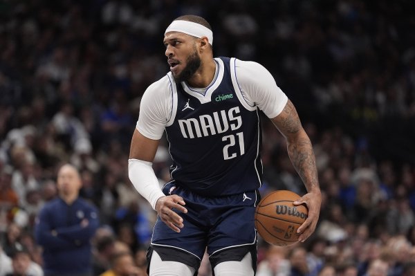 Sprained right ankle! Kidd: Gafford is now a daily observation and is moving in the right direction