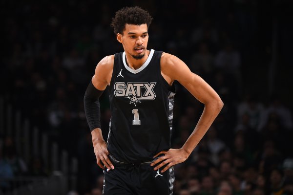 Will he deliberately pursue the consecutive blocks record at the end of the game? Literary Class: It’s not a deliberate pursuit, it’s the job