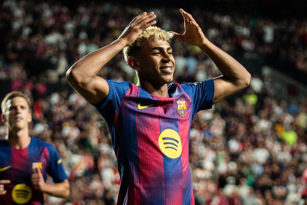 Yamal scored 7 goals in the Champions League before the age of 19, surpassing Raul, and was only less than Mbappe at the same age.