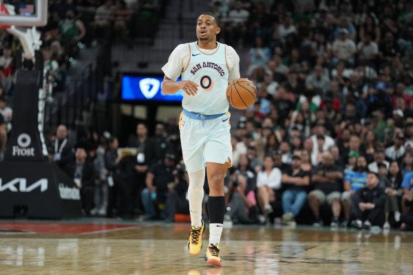 Three consecutive wins! Keldon: The atmosphere at home is incredible. We have the best fans in the league.