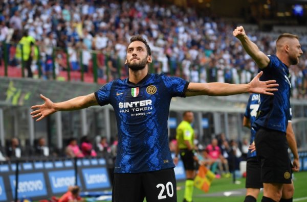 Italian media: Inter Milan will meet with Cha20’s agent before Christmas, and the two parties will discuss salary reduction and renewal of contract until 2028