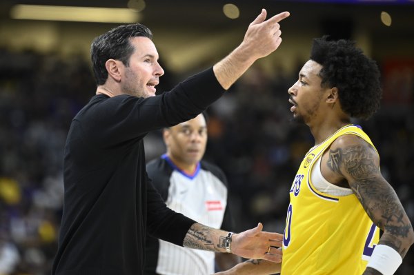 Nick Smith: I was taught not to foul when I was in the Hornets, but after coming to the Lakers, you have to be physical